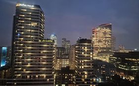 Black Pearl - Amazing City View, 130 Sqm